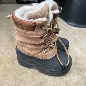 SOLD Toddler Winter Boots